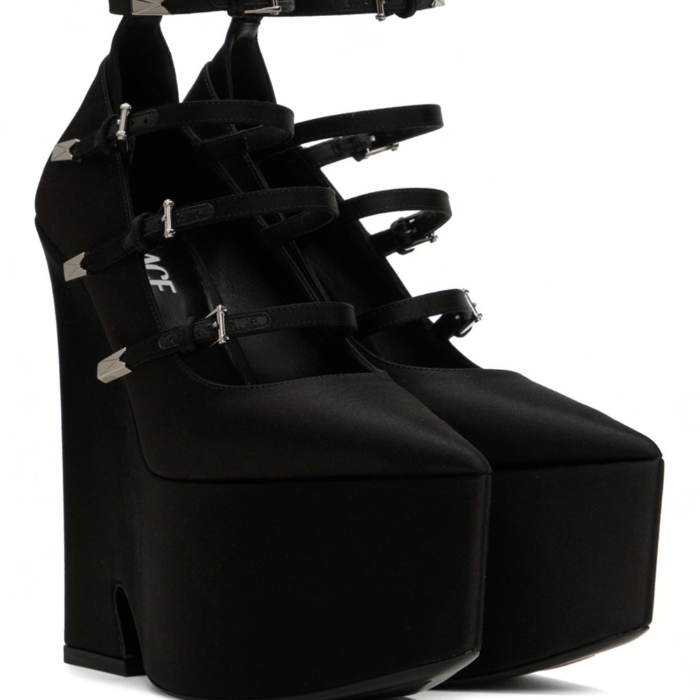 Black Tempest Heel size 41EU